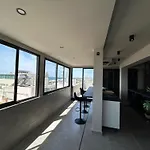 Apartment Blue Coast Penthouse T4 Quarteira
